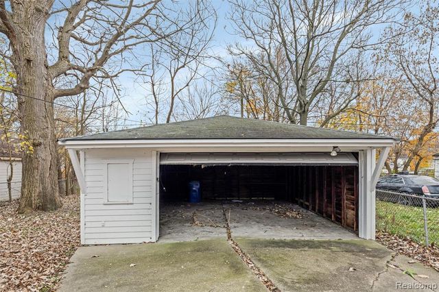 16446 E State Fair Street, Detroit, MI 48205