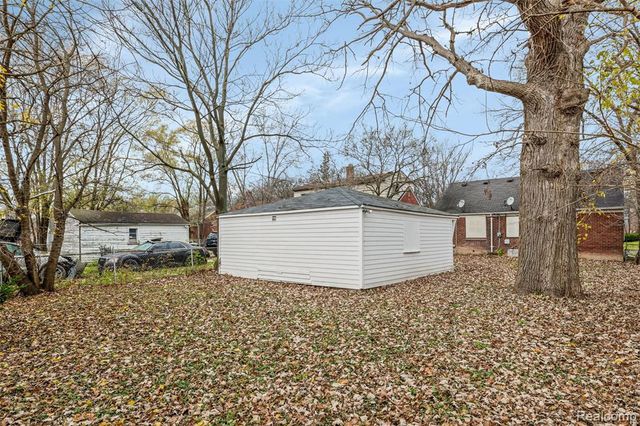 16446 E State Fair Street, Detroit, MI 48205