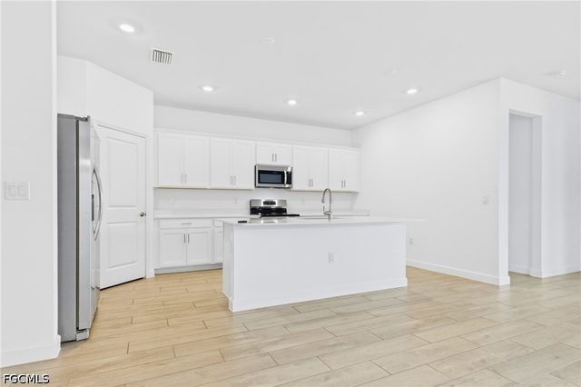 11091 Canopy LOOP, Fort Myers, FL 33913