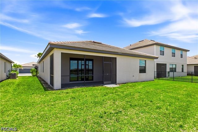 11091 Canopy LOOP, Fort Myers, FL 33913