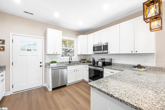 13 Bigby Street, Greenville, SC 29607