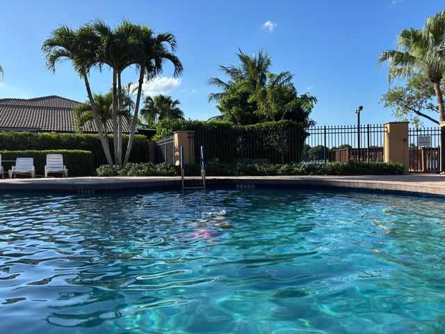 1760 Shoreside Circle, Wellington, FL 33414