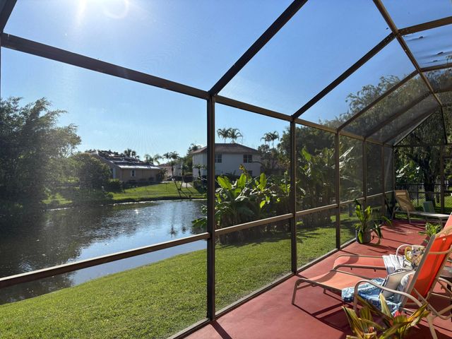 1760 Shoreside Circle, Wellington, FL 33414