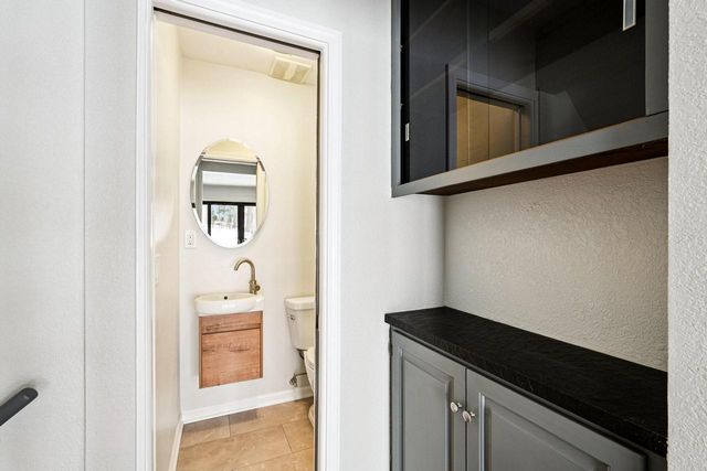 741 Summit COURT, West Bend, WI 53095