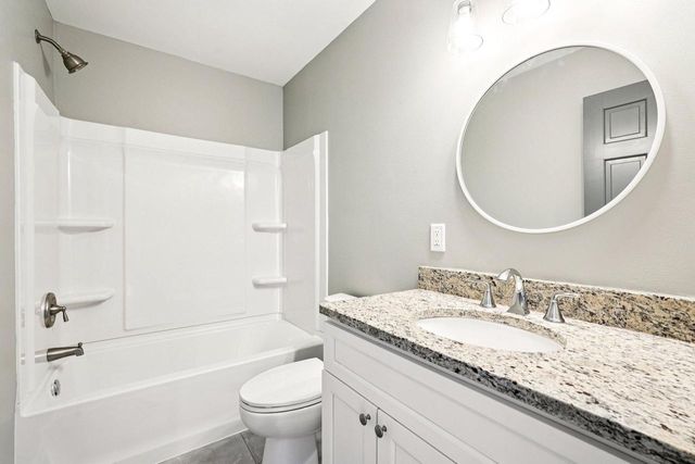 741 Summit COURT, West Bend, WI 53095