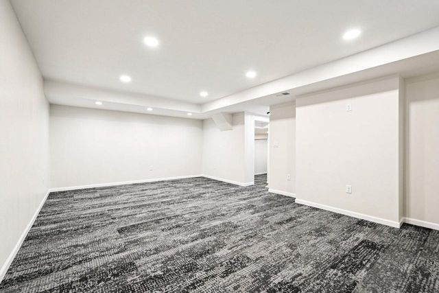 741 Summit COURT, West Bend, WI 53095