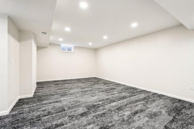 741 Summit COURT, West Bend, WI 53095