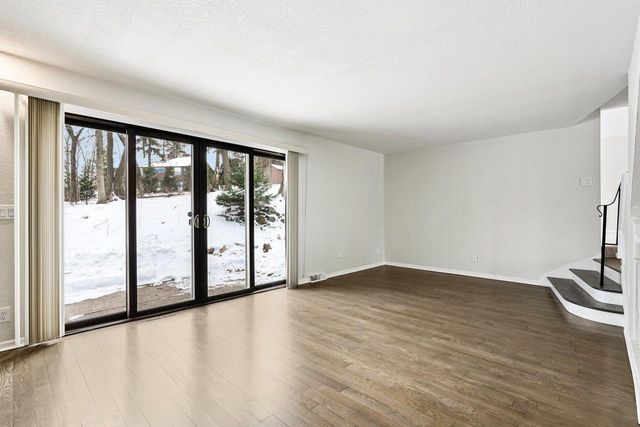 741 Summit COURT, West Bend, WI 53095