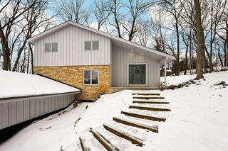 741 Summit COURT, West Bend, WI 53095