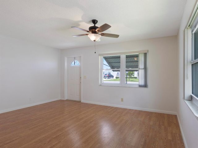 2196 SW Congress Boulevard, Boynton Beach, FL 33426