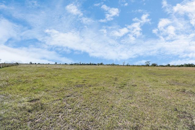 14793 Blinka Road, Waller, TX 77484