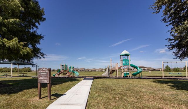 435 Sandstone Creek Lane, Dickinson, TX 77539