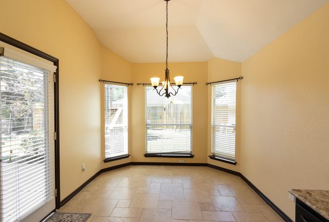 435 Sandstone Creek Lane, Dickinson, TX 77539