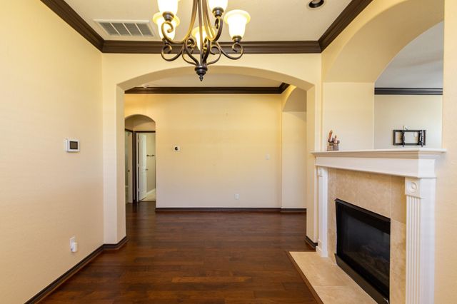 435 Sandstone Creek Lane, Dickinson, TX 77539