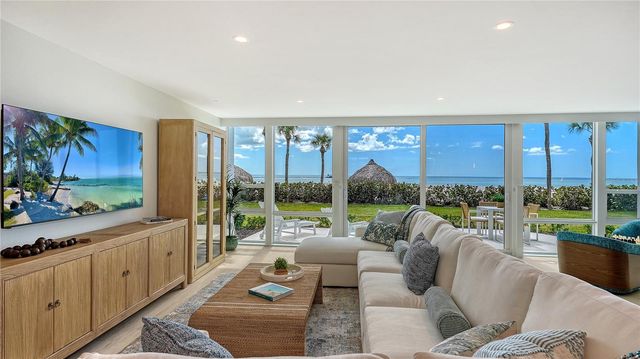 100 SANDS POINT ROAD 114, Longboat Key, FL 34228