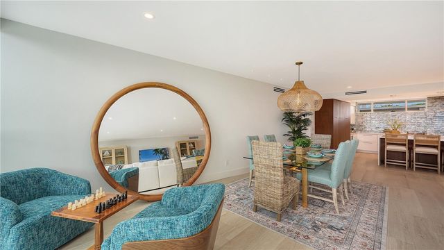 100 SANDS POINT ROAD 114, Longboat Key, FL 34228