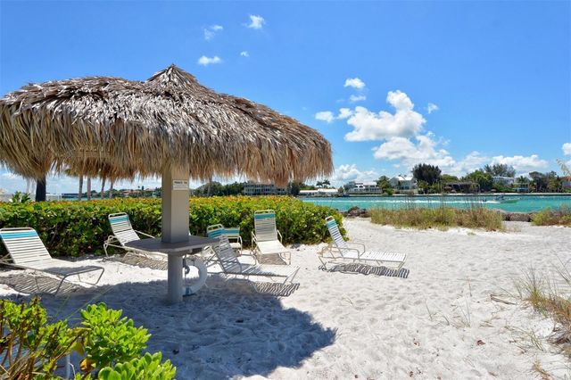 100 SANDS POINT ROAD 114, Longboat Key, FL 34228