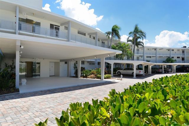 100 SANDS POINT ROAD 114, Longboat Key, FL 34228