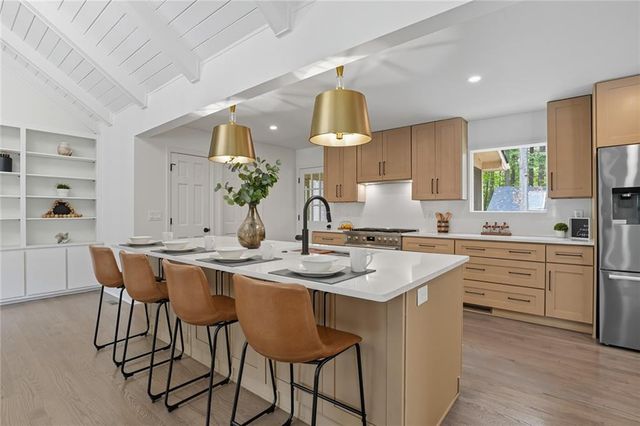 5786 Broxton Circle, Peachtree Corners, GA 30092