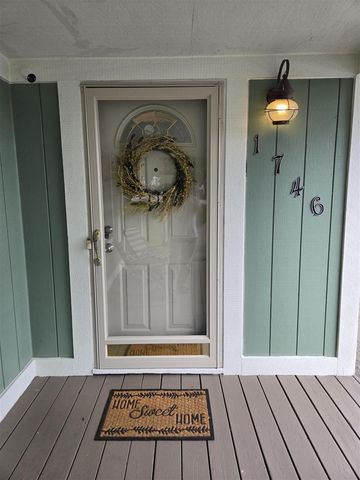 1746 Shankin Drive, Wolverine Lake, MI 48390