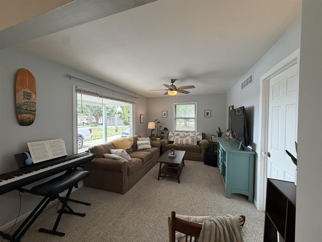 1746 Shankin Drive, Wolverine Lake, MI 48390