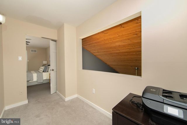 335 CINNAMINSON ST, Philadelphia, PA 19128