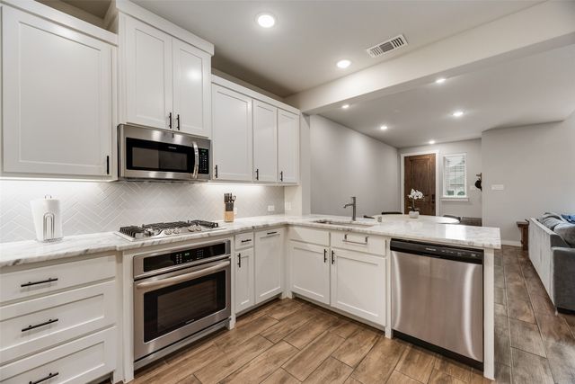 1319 Casselberry Drive, Flower Mound, TX 75028