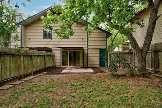 1800 Cinnamon PATH A, Austin, TX 78704