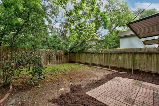 1800 Cinnamon PATH A, Austin, TX 78704