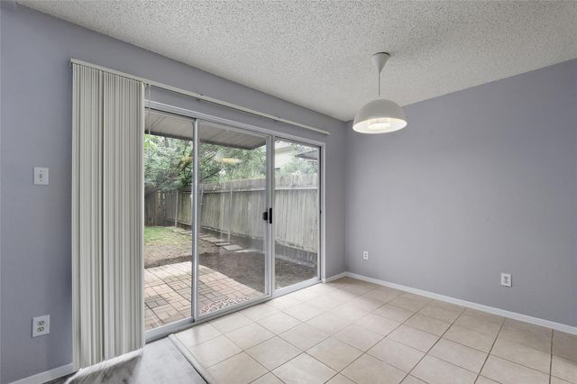 1800 Cinnamon PATH A, Austin, TX 78704