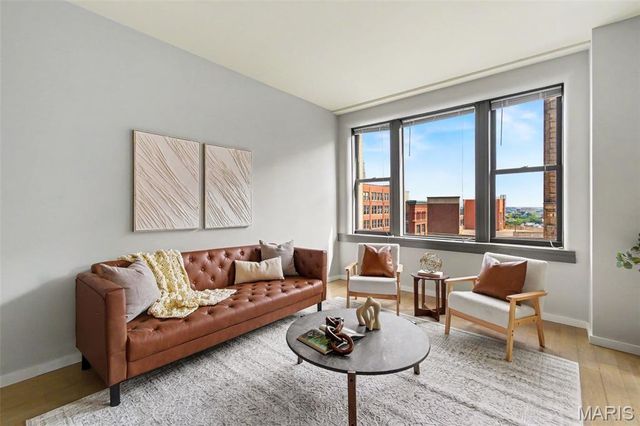 915 Olive Street 1002, St Louis, MO 63101