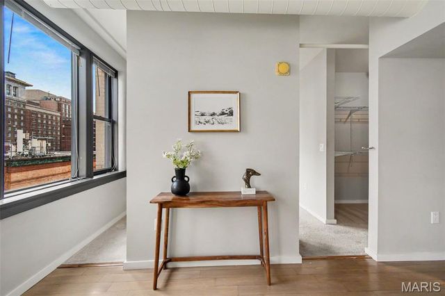 915 Olive Street 1002, St Louis, MO 63101