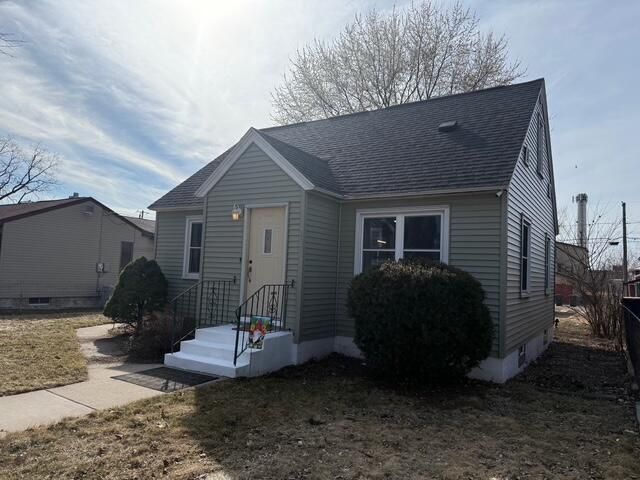 627 Powell STREET, La Crosse, WI 54603
