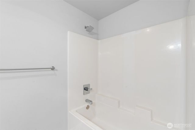 703 NW 117th Street, Vancouver, WA 98685