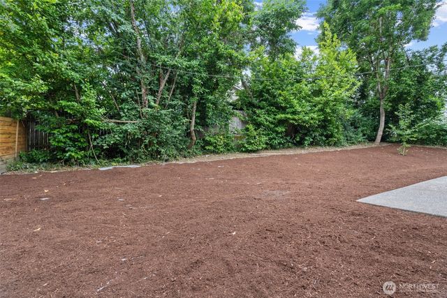 703 NW 117th Street, Vancouver, WA 98685