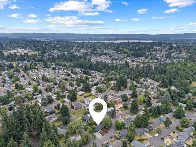 703 NW 117th Street, Vancouver, WA 98685