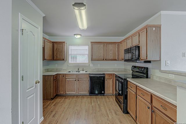 22 Sunflower, San Antonio, TX 78240