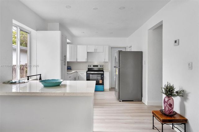 511 NE 131st St, North Miami, FL 33161