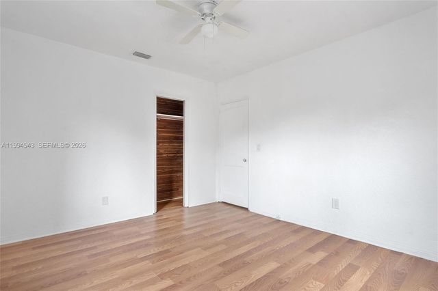 511 NE 131st St, North Miami, FL 33161