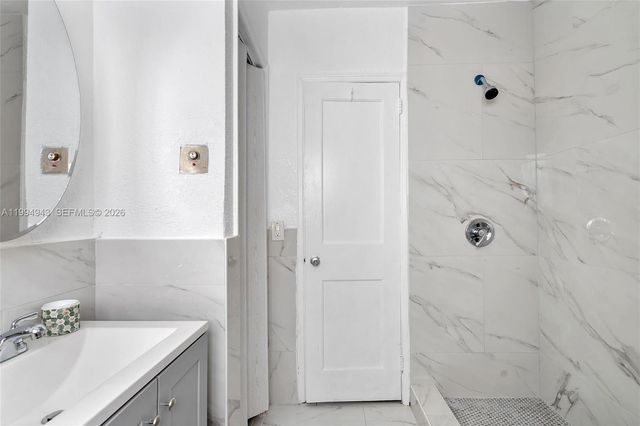 511 NE 131st St, North Miami, FL 33161