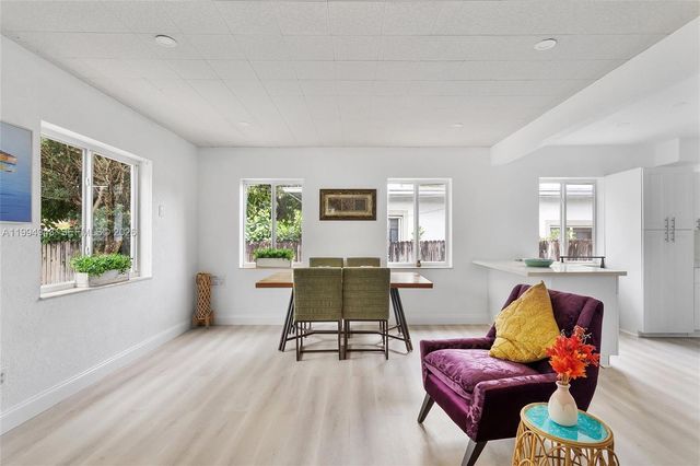 511 NE 131st St, North Miami, FL 33161