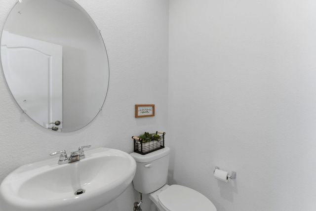 923 Zafiro Road SE, Rio Rancho, NM 87124