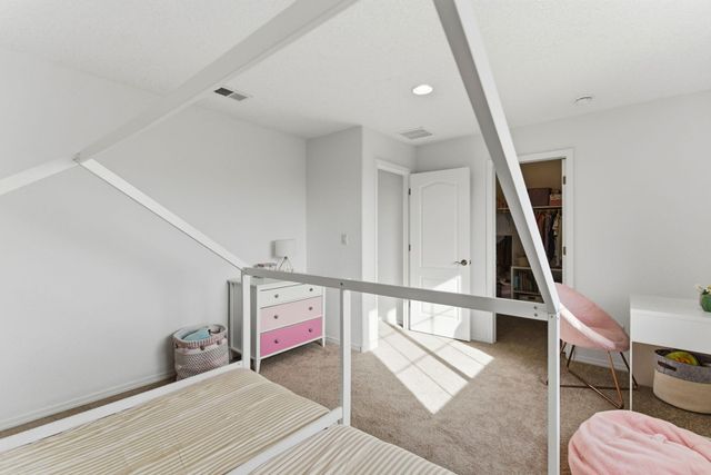 923 Zafiro Road SE, Rio Rancho, NM 87124