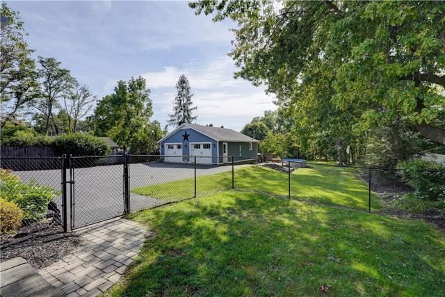 362 North Main Street, Canandaigua City, NY 14424