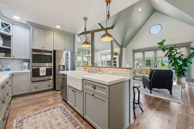 5933 Deer Hollow Road, Auburn, IN 46706