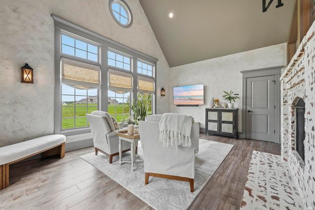 5933 Deer Hollow Road, Auburn, IN 46706