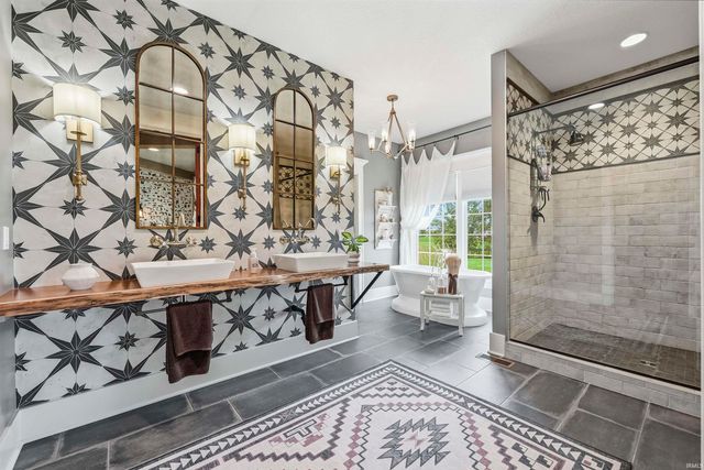5933 Deer Hollow Road, Auburn, IN 46706