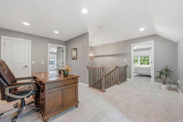 5933 Deer Hollow Road, Auburn, IN 46706