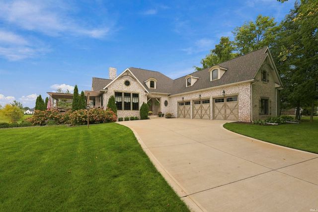5933 Deer Hollow Road, Auburn, IN 46706