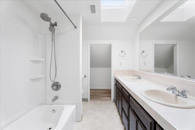 2717 Knollwood Dr, Cameron Park, CA 95682